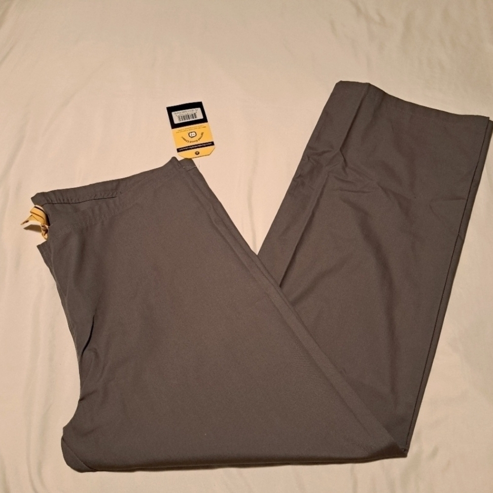 Wonder Wink size Large women's or men's pewter scrub pants, NWT